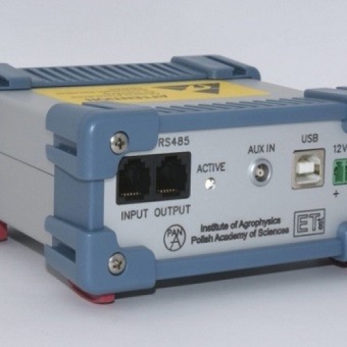 TDR/MUX 微型土壤水分、溫度、電導(dǎo)率、水勢(shì)監(jiān)測(cè)儀